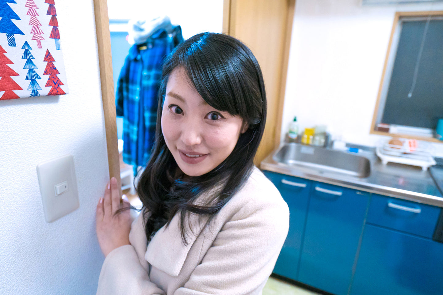 街行くシロウト美熟女さんを路上でナンパ×ムチャなお願い!! 家、ついて行って中出ししてもイイですか? 12人4時間