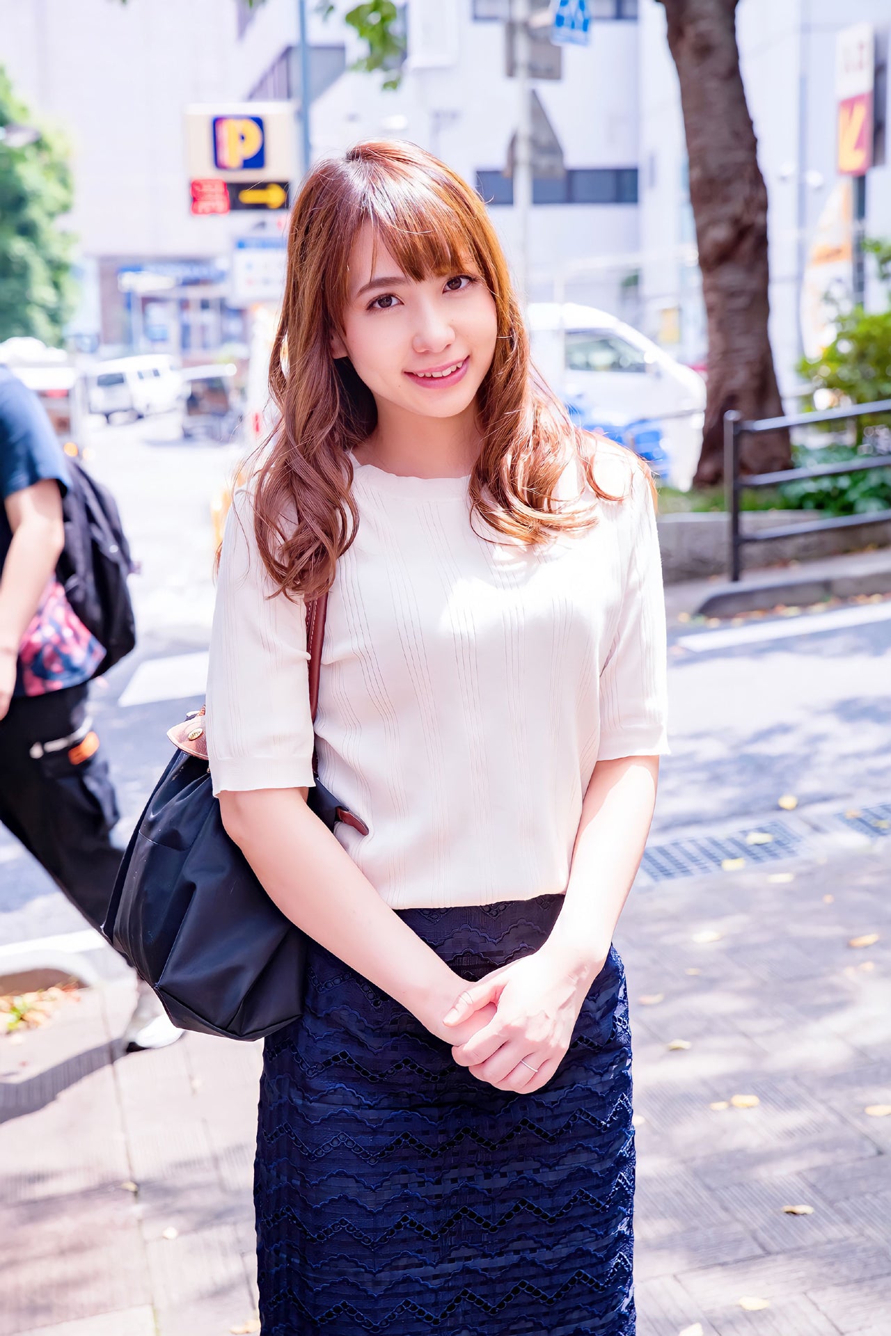 久しぶりの快感に痴態を晒してしまう人妻たち8時間24名