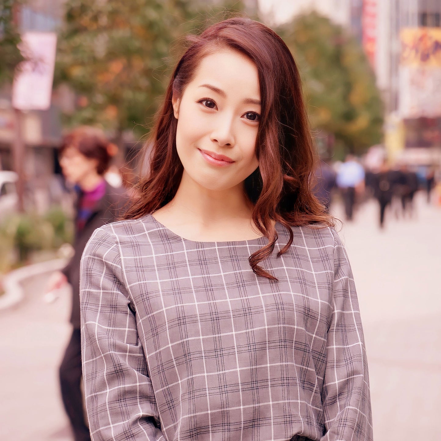 中出しされた熟女たち 逝き果てる熟女に鬼ピストンで膣奥発射!生中スペシャル 20名300分