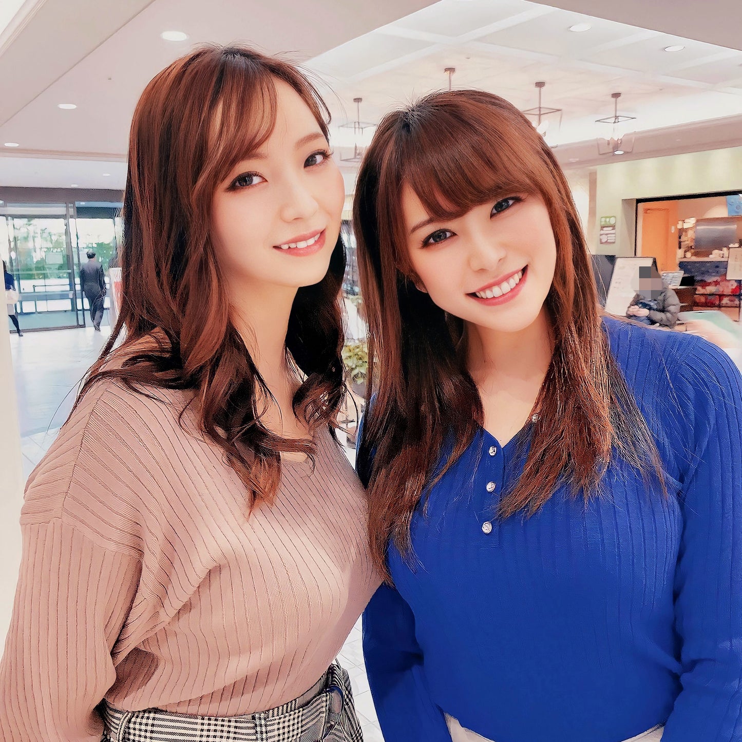 主婦友ナンパ 性欲爆発!!3Pでヤングママたち大暴走!?人妻昇天美味しさ満載永久保存版10時間40名