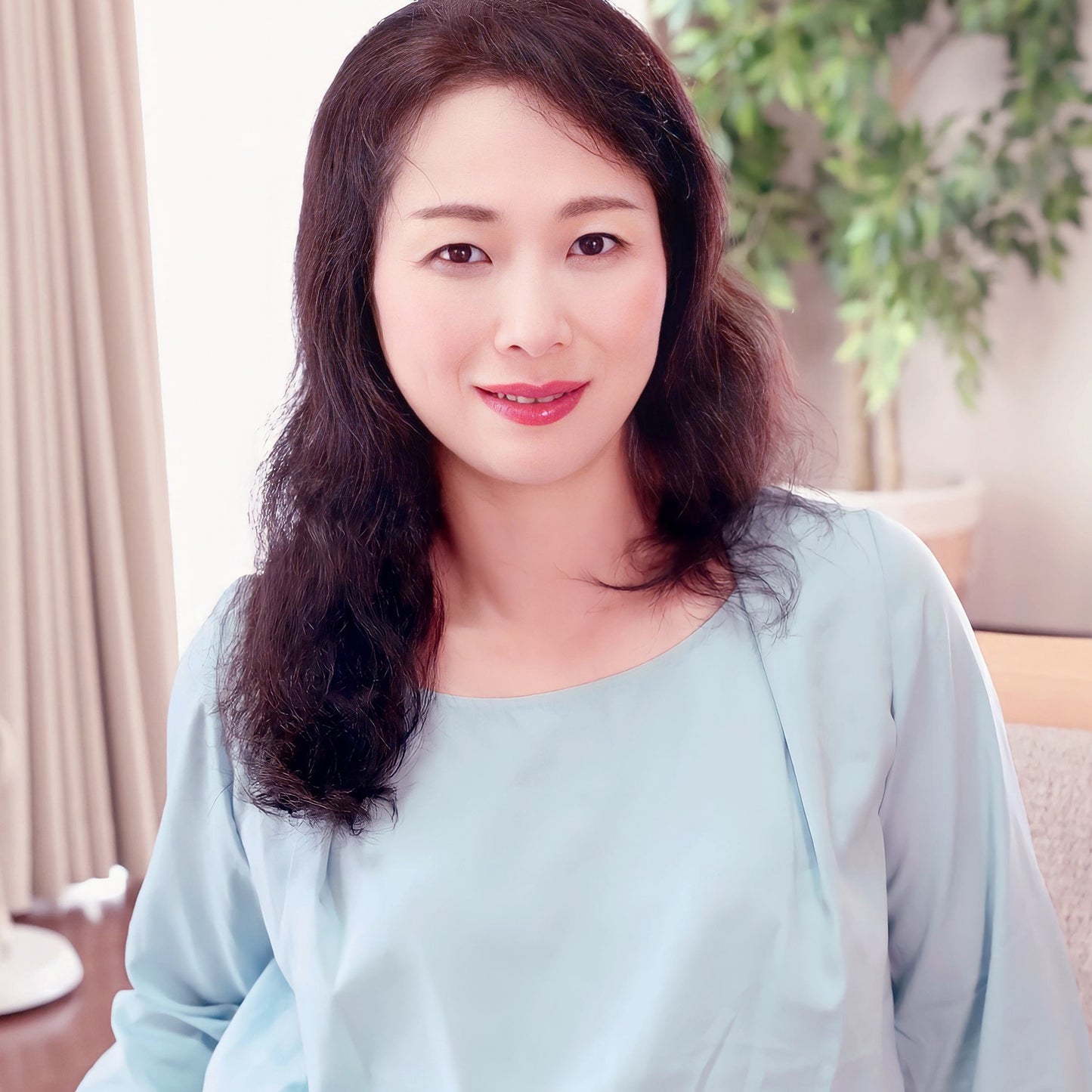 見たくないですか?商店街で見かける地味なおばさんがどんなふうに乱れるのか?7大人しそうな外見からは、想像も出来ない激しさで久しぶりの快楽に溺れてイキまくる熟女たち!!18名