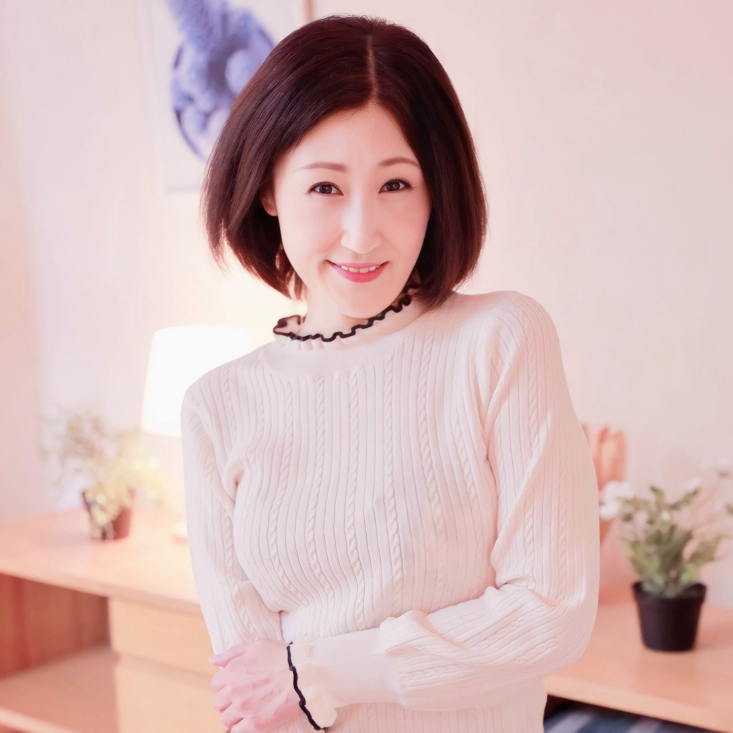 見たくないですか?商店街で見かける地味なおばさんがどんなふうに乱れるのか?7大人しそうな外見からは、想像も出来ない激しさで久しぶりの快楽に溺れてイキまくる熟女たち!!18名