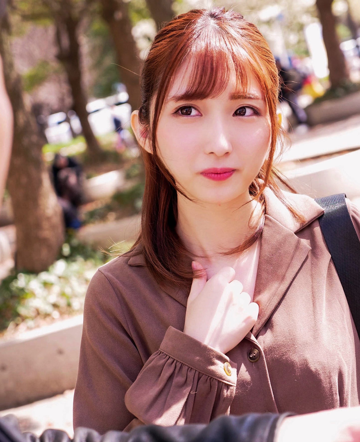ホットエンターテイメント2023年 絶対ヌケる!!人妻BEST 300分10名